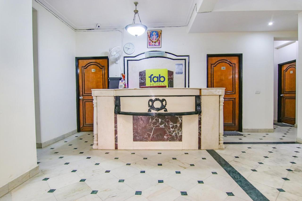 גורגאון Fabhotel Singh Suite מראה חיצוני תמונה