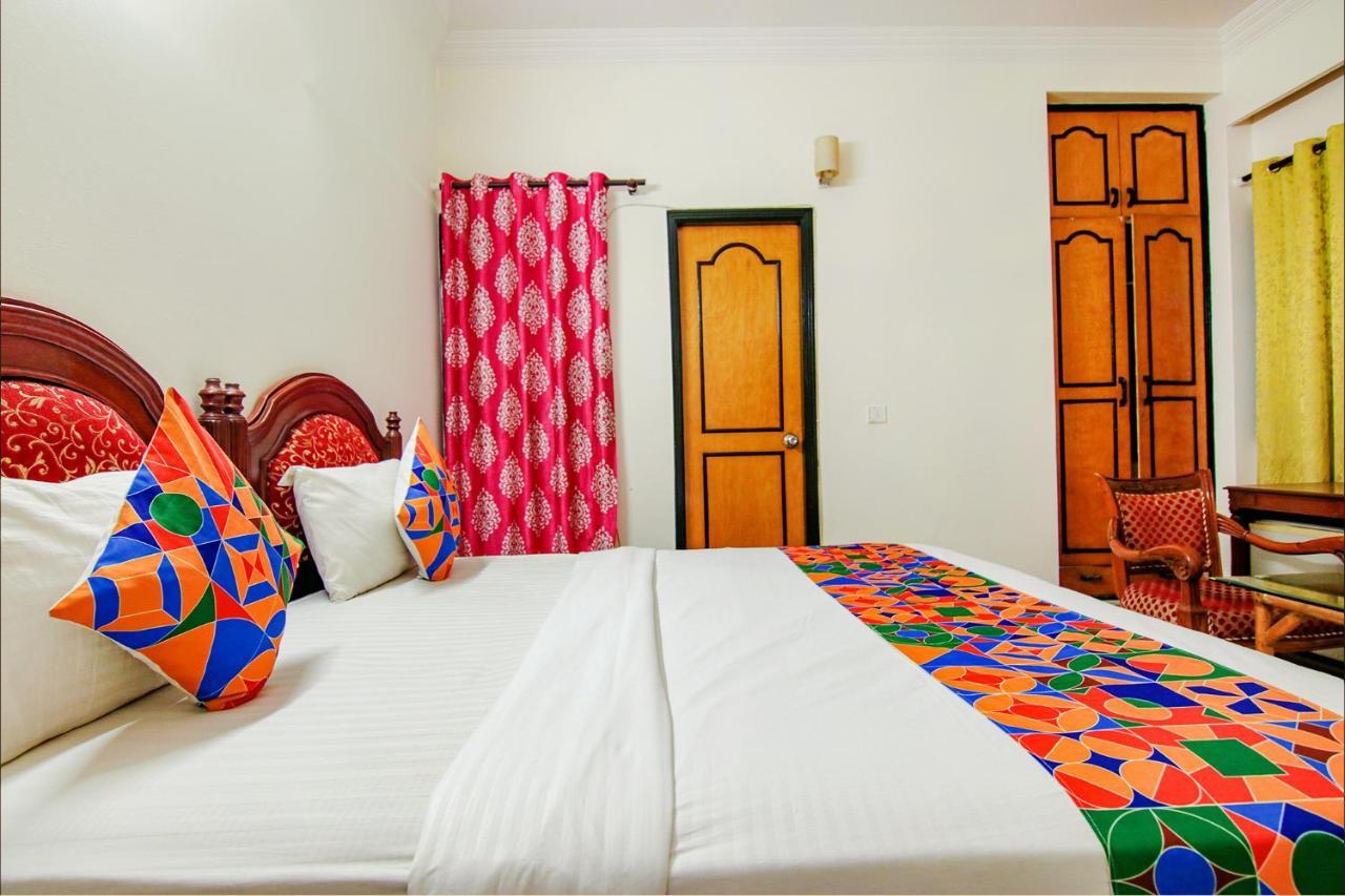 גורגאון Fabhotel Singh Suite מראה חיצוני תמונה