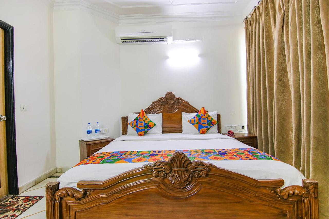 גורגאון Fabhotel Singh Suite מראה חיצוני תמונה